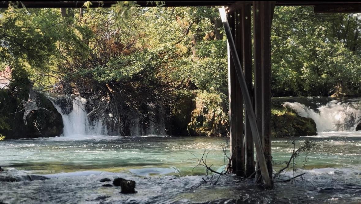 Villa Waterfall Glamping Cabin Bihać Exterior foto